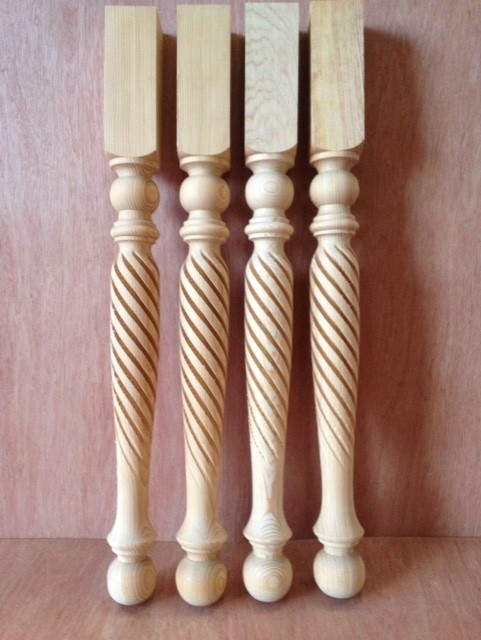 PATA PINO PROVENZAL ESPIRAL 80CM